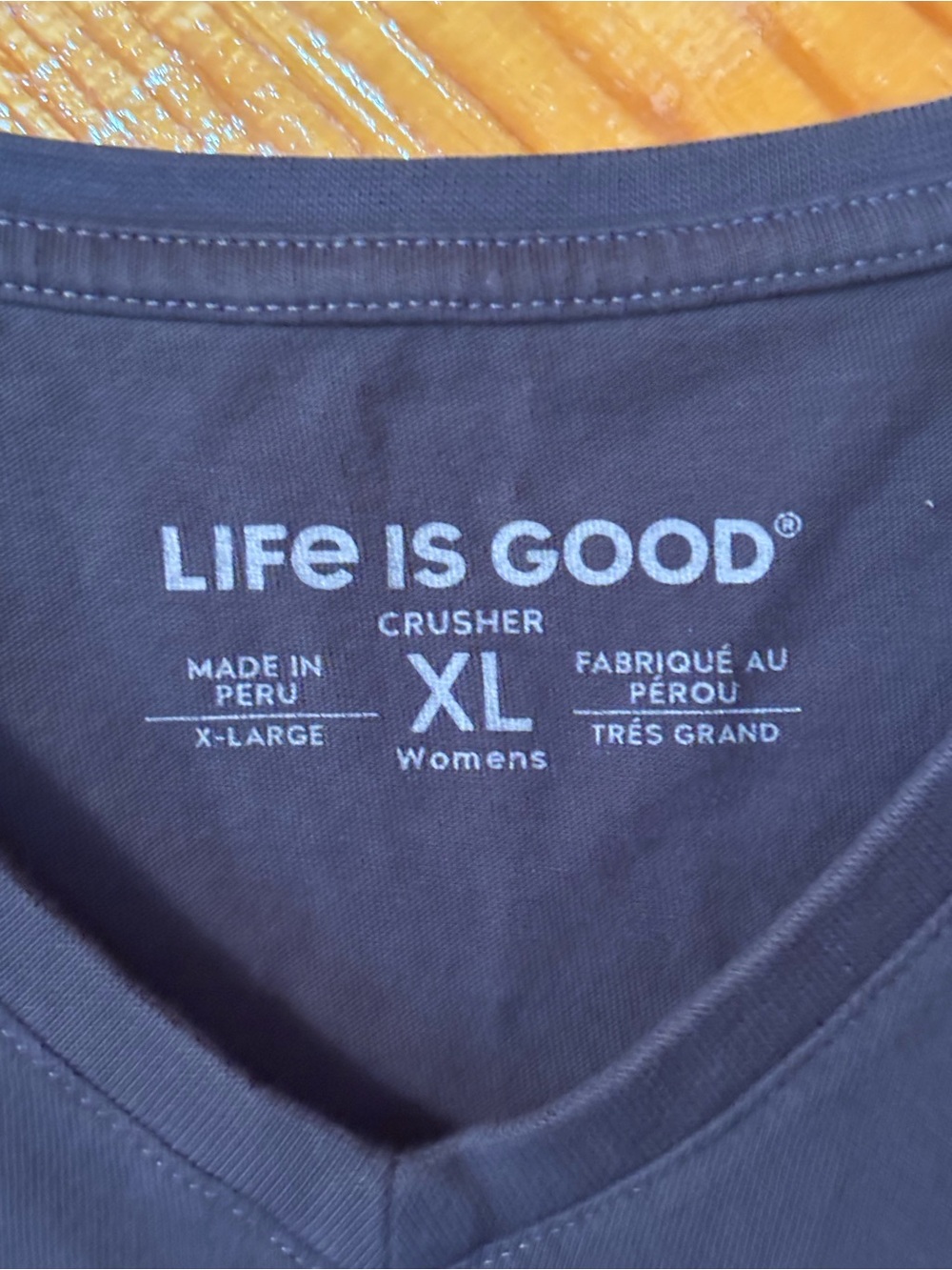 Life Is Good Women's V-Neck Crusher Tee in Navy with White Logo - Picture 2 of 4